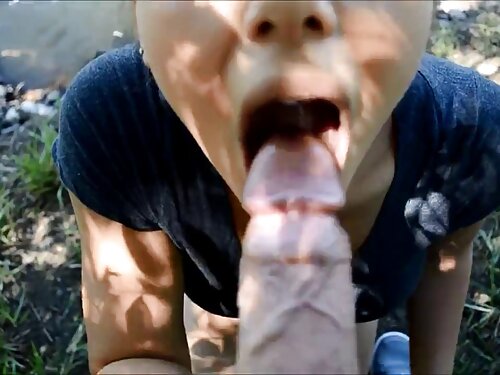 Chica jovenes tenien ...