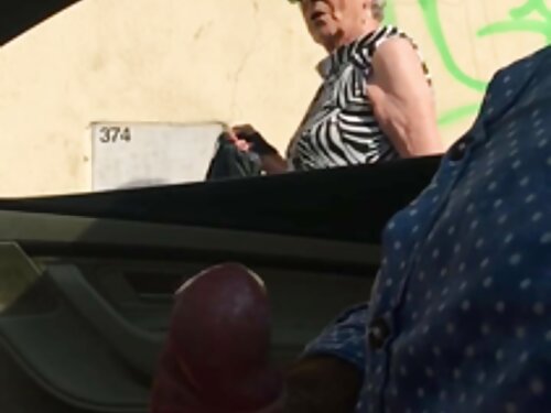 El chico se desvisti ...